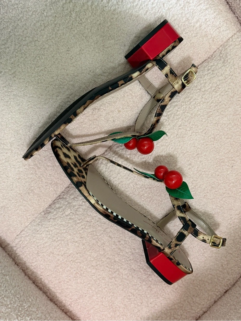 Betsey Johnson sandals - Picture 3 of 4